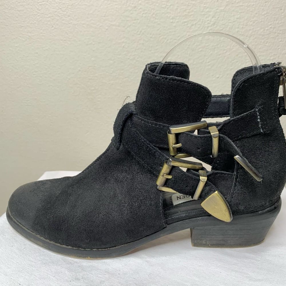 Steve Madden Cinch Distressed Leather Ankle Booties Buckle Cutout